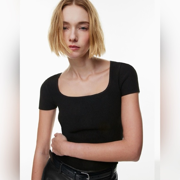 Aritzia Women's Babaton Sculpt Knit Yellow Blouse Size $78 Size L - Picture 3 of 5